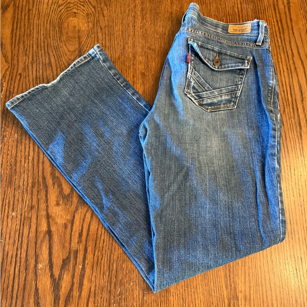 Levi's Women's Boot Cut 525 Jeans